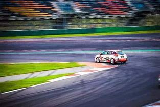 中日韩车辆对比视频播放