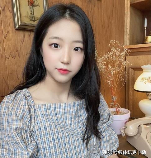 日韩区美女自拍视频网站,揭秘时尚潮流与私密生活